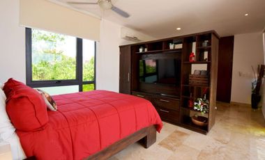 Exquisito Penthouse de 3 Habitaciones en el Corazón de Tulum Encantador
