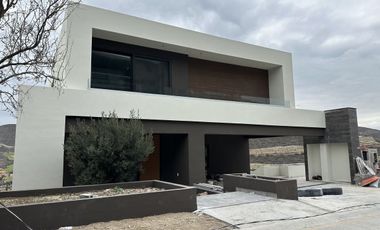 VENTA DE CASA EN TERRALTA RESIDENCIAL COUNTRY CLUB