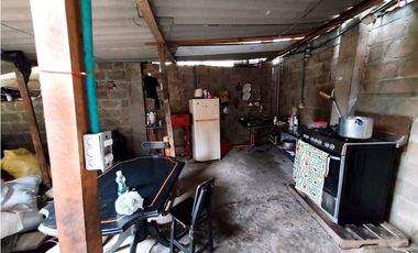 Casa Lote para la Venta en Itagui sector El Pedregal
