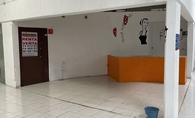 Local comercial en venta  en Plaza Universidad