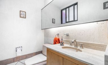CASA EN VENTA EN JARDINES DE BELLAVISTA