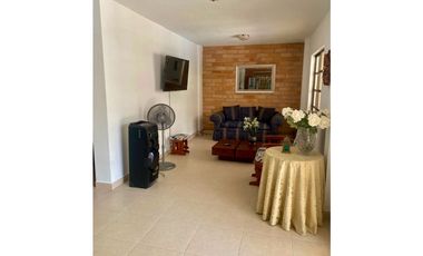 VENDEMOS FINCA EN SAN JERÓNIMO