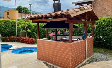 VENDEMOS FINCA EN SAN JERÓNIMO