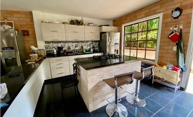 VENDEMOS FINCA EN SAN JERÓNIMO