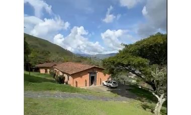 Finca de recreo en Arriendo El Limonar Girardota