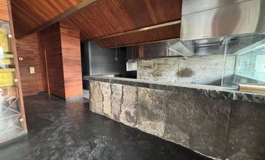 Local en Renta en Bosques de las Lomas Plaza Ikon (m2lc1022)