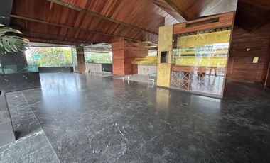 Local en Renta en Bosques de las Lomas Plaza Ikon (m2lc1022)