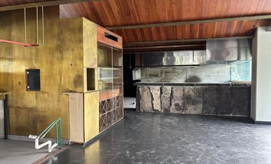 Local en Renta en Bosques de las Lomas Plaza Ikon (m2lc1022)