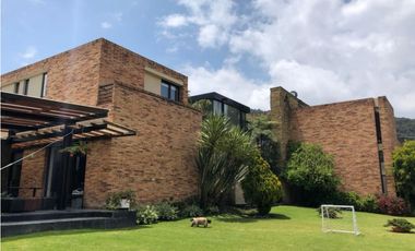 CASA EN VENTA LA CALERA, CONJUNTO PARQUE RESIDENCIAL TEUSACA