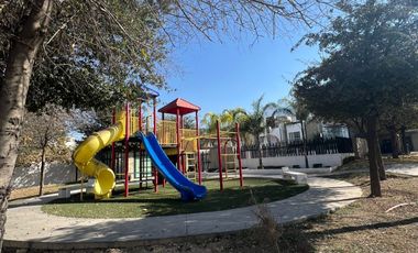 Casa en Renta en Cumbres Provenza