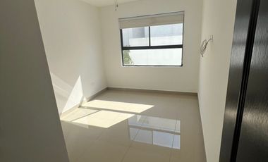 Casa en Renta en Cumbres Provenza