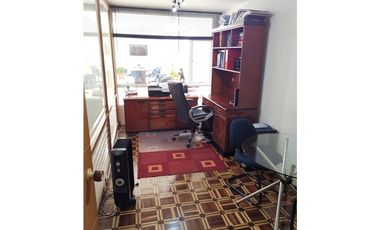 Casas - Bifamiliar para Arriendo