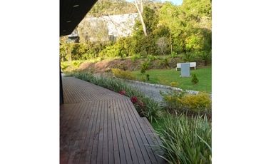 Casa en Arriendo en Medellín Alto de Palmas