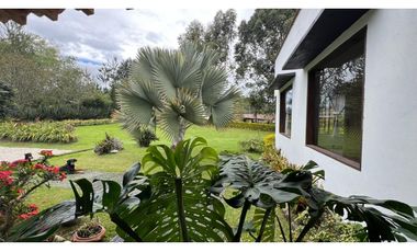 Alquiler de casa campestre por el canada vereda Agus claras