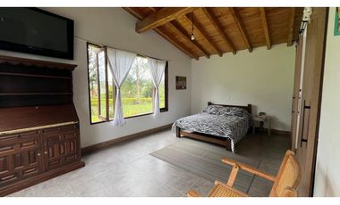 Alquiler de casa campestre por el canada vereda Agus claras