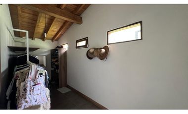 Alquiler de casa campestre por el canada vereda Agus claras