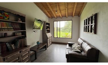 Alquiler de casa campestre por el canada vereda Agus claras