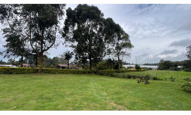 Alquiler de casa campestre por el canada vereda Agus claras