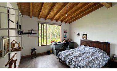 Alquiler de casa campestre por el canada vereda Agus claras