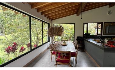 Alquiler de casa campestre por el canada vereda Agus claras