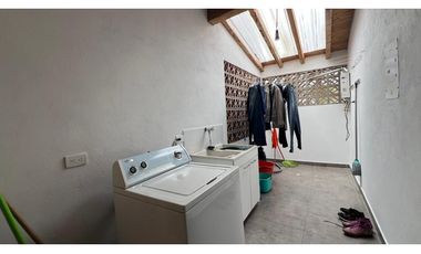 Alquiler de casa campestre por el canada vereda Agus claras