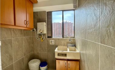 Apartamento muy bien ubicado en La America