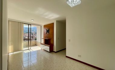 Apartamento muy bien ubicado en La America