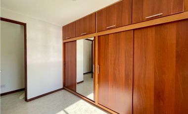 Apartamento muy bien ubicado en La America