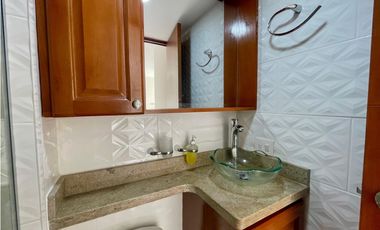 Apartamento muy bien ubicado en La America