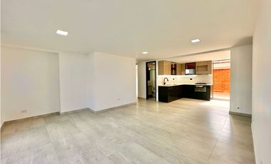 Apartamento en venta en Conquistadores