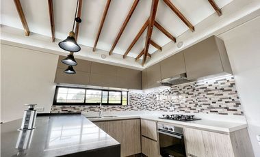 Venta de finca en San Vicente- cerca autopista Medellín- Bogotá