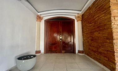 Casa en venta o alquiler - Terrazas de Brisas del Golf (YM)