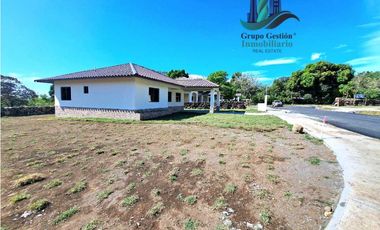 VENDO.CASAS NUEVAS EN.EL FRANCES.BOQUETE