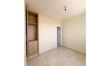Venta: Apartamento en Colón, Edificio Bay View