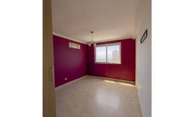 Venta: Apartamento en Colón, Edificio Bay View
