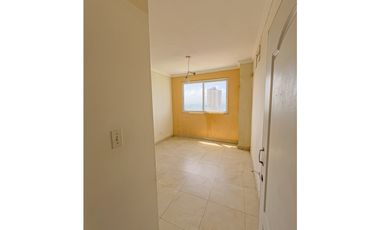 Venta: Apartamento en Colón, Edificio Bay View