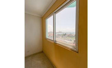 Venta: Apartamento en Colón, Edificio Bay View