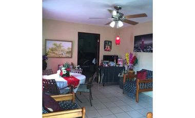 VENDO 1700 mts2 Casa en POTRERILLOS