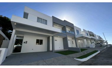 VENDO PROYECTO NUEVO EN ARRAIJAN VILLAS DE VALENCIA RESIDENCIAL