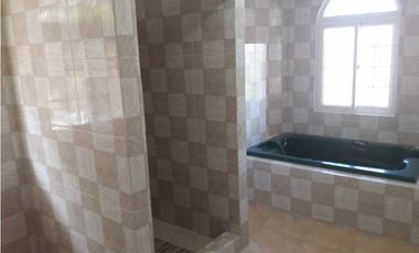 ALQUILER CASA 368M2 5 RECMARAS EN LAS CUMBRES KAF