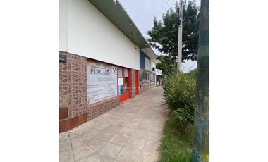 VENTA EN BLOCK DE 3 LOCALES + DEPARTAMENTO + CASA DE 3 AMBIENTES