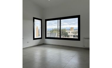 SE VENDE CASA DE ALTA CALIDAD A ESTRENAR 3 DORMITORIOS EN EL DORADO 2