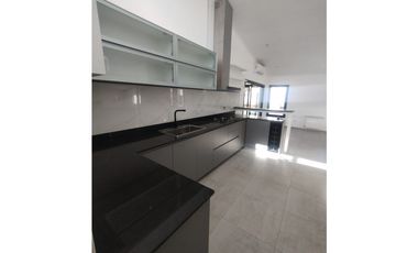 SE VENDE CASA DE ALTA CALIDAD A ESTRENAR 3 DORMITORIOS EN EL DORADO 2