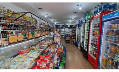 VENTA / LOCAL A LA CALLE A METROS DEL MAR / MAR DEL PLATA