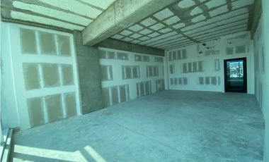 Oficina comercial 351 mts Central Toreo