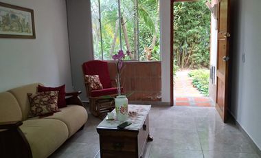 Vendo Casa Sector Loma Del Indio, Poblado