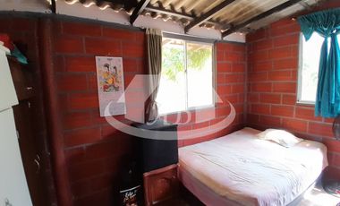 CASA CAMPESTRE EN VENTA SIERRA CHIQUITA |1910