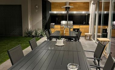 CASA EN VENTA EN FUENTES DEL VALLE