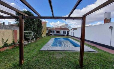 Casa en venta en Remedios de Escalada Este