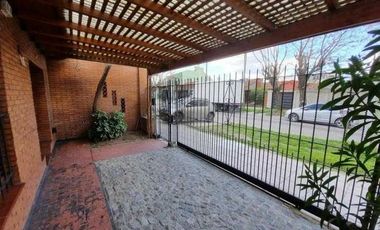 Casa en venta en Remedios de Escalada Este